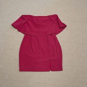 Pink off the shoulder mini dress with a small leg slit. Size XS. Spring Dance?